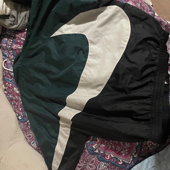 Nike windbreaker - Picture 3 of 3